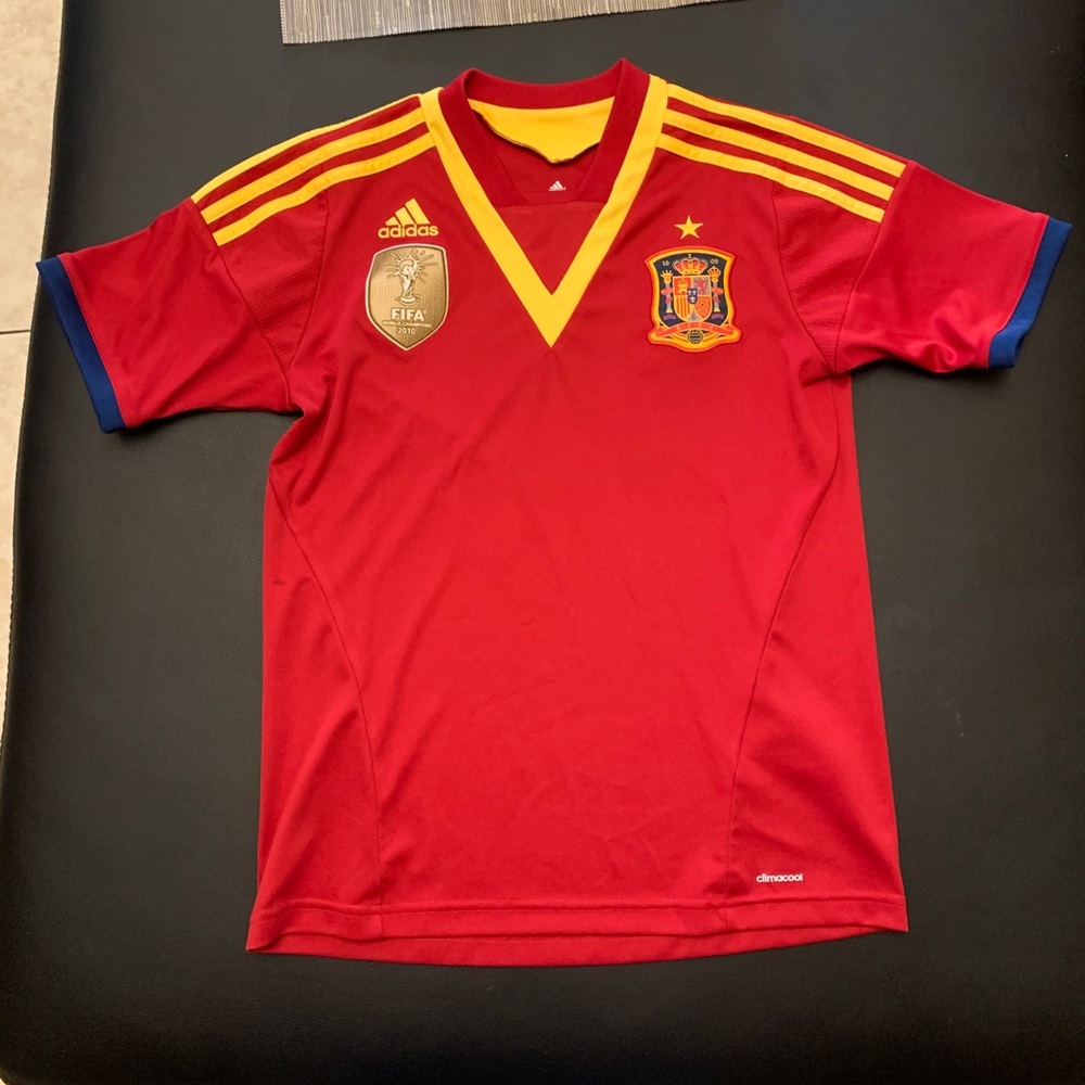 Adidas boys jersey 2010 FIFA